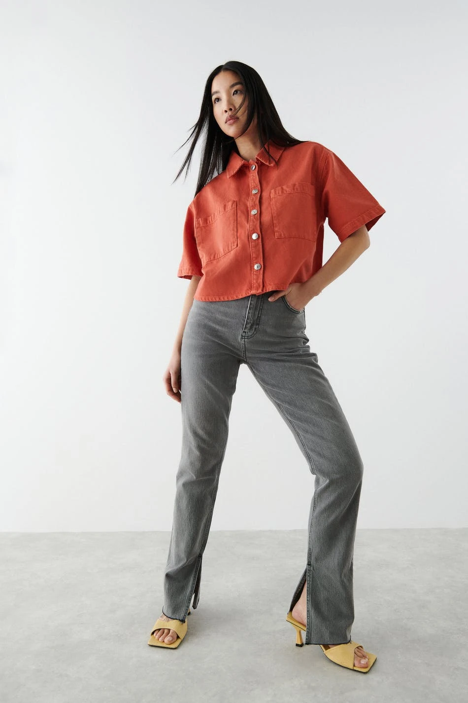 Gina Tricot Short Sleeve Denim Shirt Red Orange 2 Gina Tricot Short Sleeve Denim Shirt Red Orange - Image 2