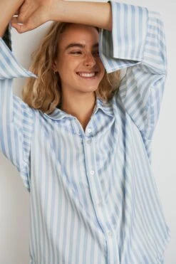Gina Tricot Hanna Oversized Shirt Blue/stripe
