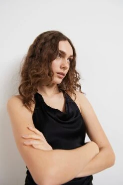 Gina Tricot Shiva Top Black -Crop Partywear Sales 16088900002