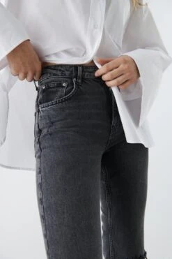 Gina Tricot Full Length Flare Jeans Offblack -Crop Partywear Sales 16968907311