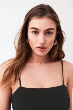 Gina Tricot Scarlet Long Singlet Black -Crop Partywear Sales 84342900002