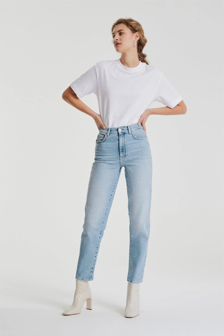Gina Tricot Comfy Mom Jeans Sky Blue 1 Gina Tricot Comfy Mom Jeans Sky Blue