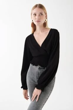 Gina Tricot Jane Smock Top Black