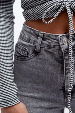 Gina Tricot Molly PETITE High W Jeans Grey Snow -Crop Partywear Sales 88111806202